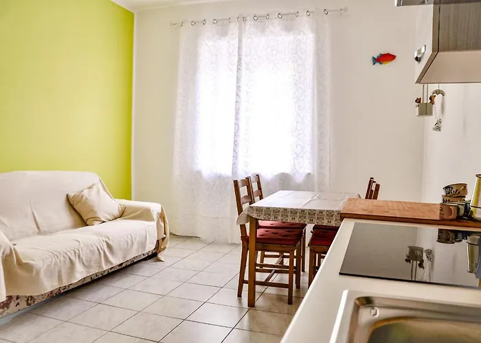 Mosca Apartment Turin